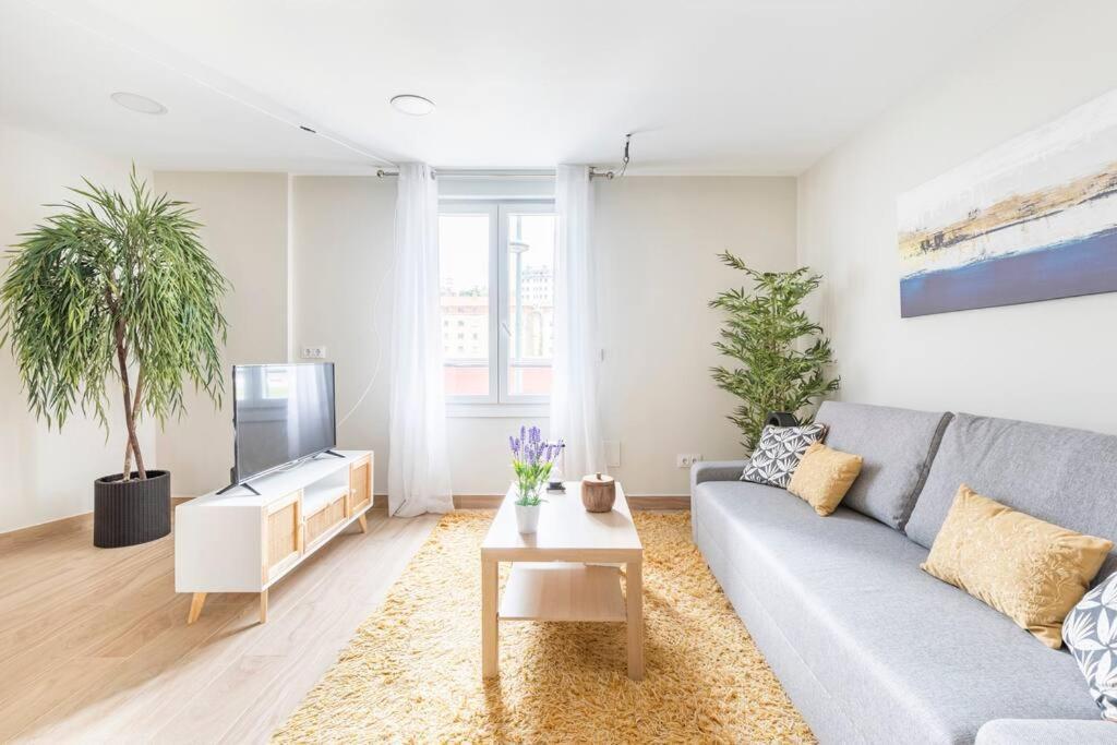 El Toison 21 Parking Gratis-6 Pax Centro-Historico Apartment Bilbao Exterior photo