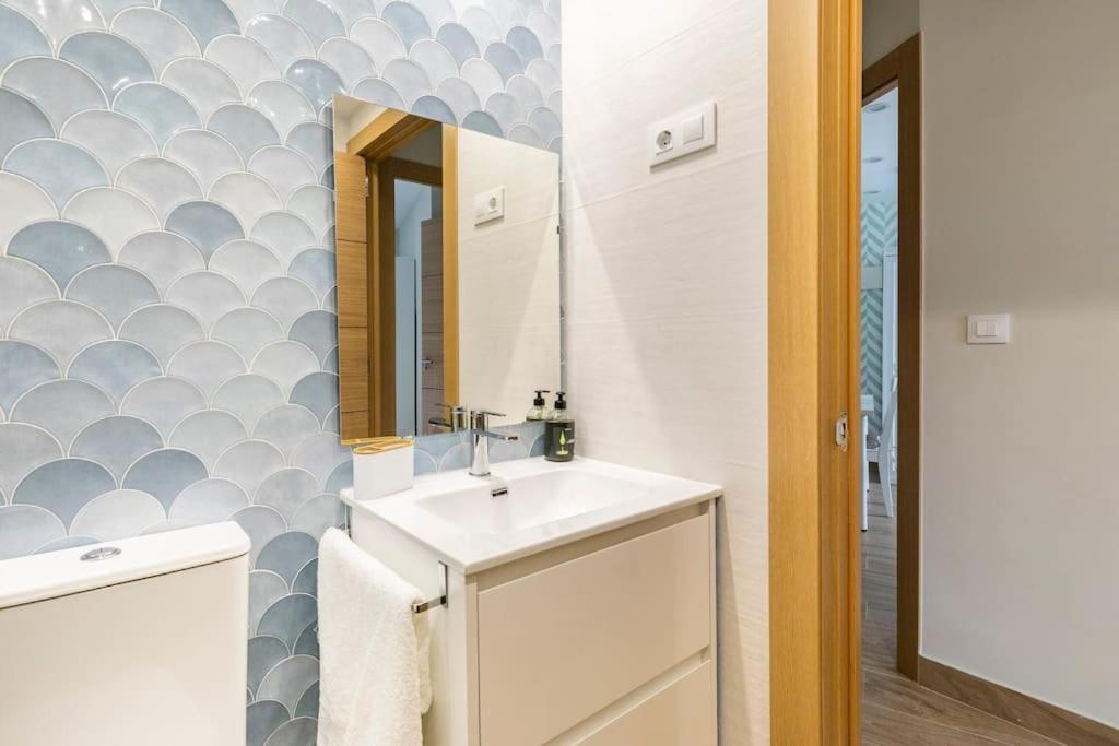 El Toison 21 Parking Gratis-6 Pax Centro-Historico Apartment Bilbao Exterior photo